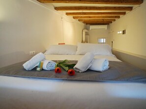 1 soverom, strykejern/-brett, wi-fi (inkludert) og sengetøy