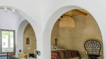 1 bedroom, in-room safe, iron/ironing board, WiFi