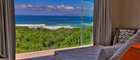 4 bedrooms, in-room safe, iron/ironing board, WiFi