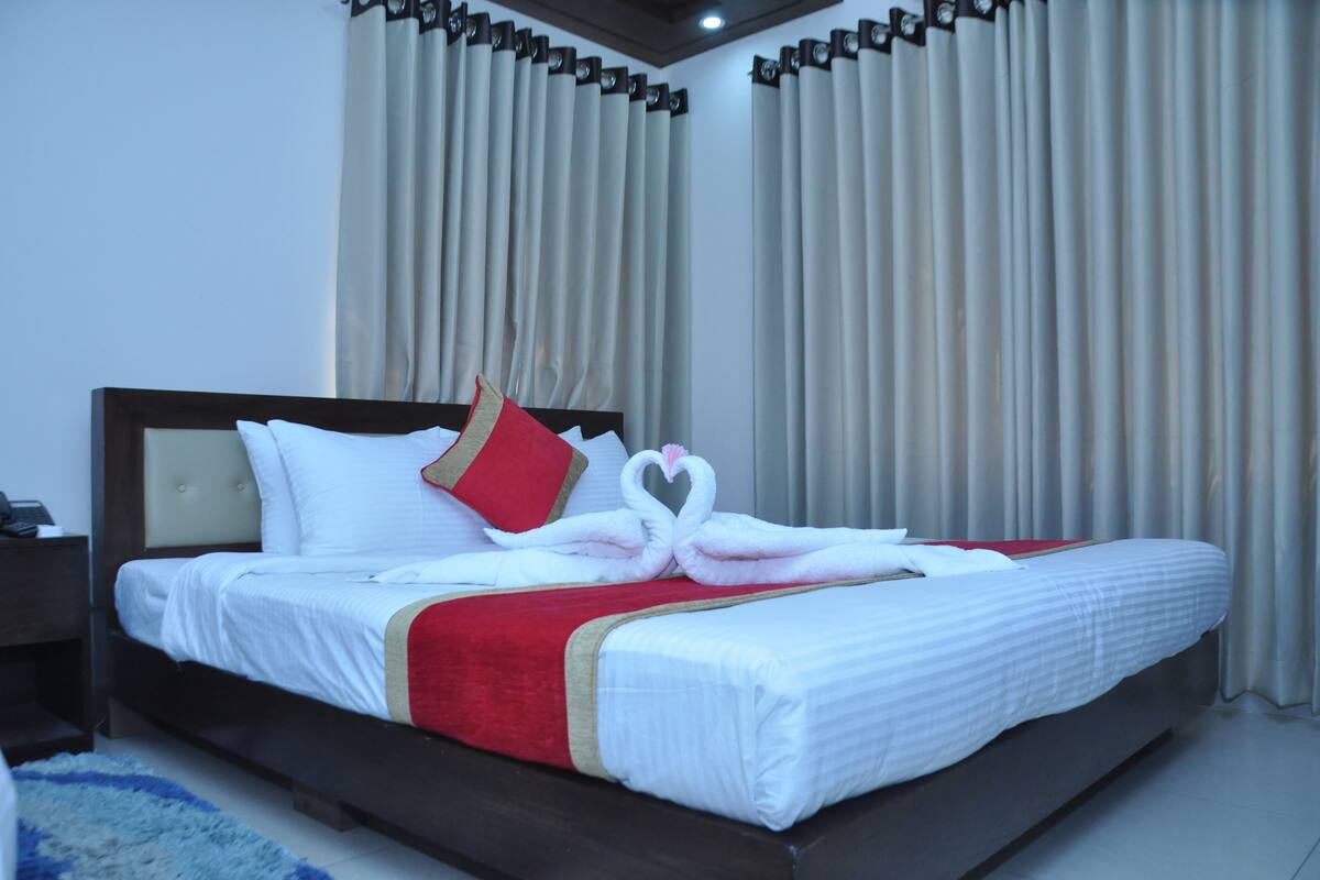 In-room safe, blackout drapes, soundproofing, iron/ironing board