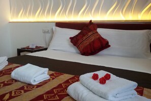 4 chambres, Wi-Fi, draps fournis