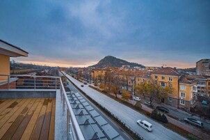 Family Apartment | Balcony