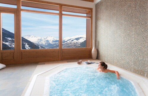 Appartement de Famille Près des Pistes | Accès Piscine Intérieure + Spa Sur -paikka