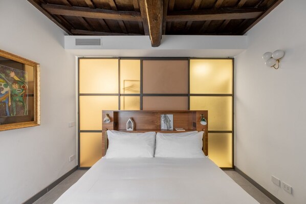 3 多间卧室、WiFi、床单