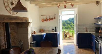 Maison des maĂźtres ..