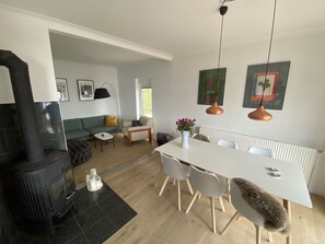 LED-Fernseher, Kamin