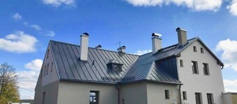 麦克拉公寓酒店