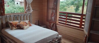 Jo's Nature Cabin Santana