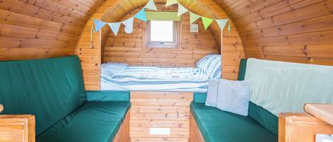 1 chambre, Wi-Fi gratuit, draps fournis