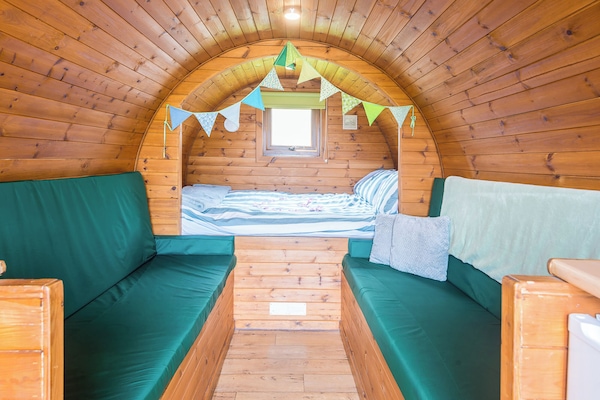 Interior | Rivendell Glamping Pod - Well Farm Holiday Cottages, Holsworthy, near Launceston