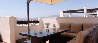 Beautiful apartment at the Condado de Alhama golf resort