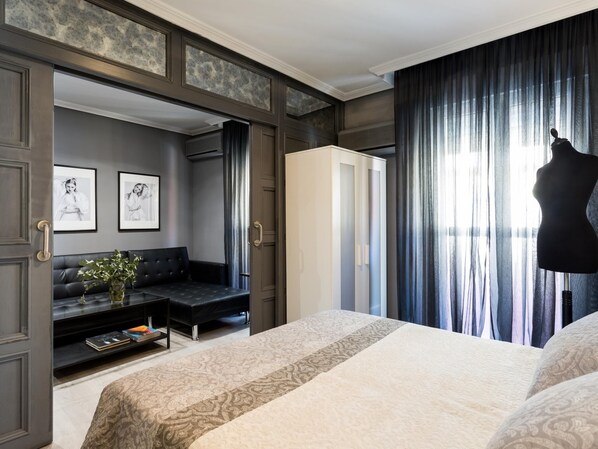 1 bedroom, iron/ironing board, Internet, bed sheets