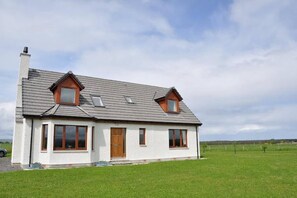 Exterior - Ard Garraidh Highland Holiday House (Inverness UK)
