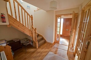 Interior - Ard Garraidh Highland Holiday House (Inverness UK)