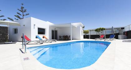 Villa Delphi 3 bedroom villa