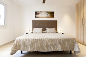 3 chambres, fer et planche à repasser, Wi-Fi gratuit