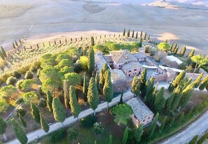 Exterior - CASTELLO NELLE CRETE (Siena)