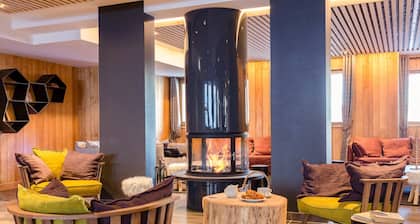 Chambre Confortable avec une Cheminée + Parfait pour les skieurs | Vos Prochaines Vacances de Ski