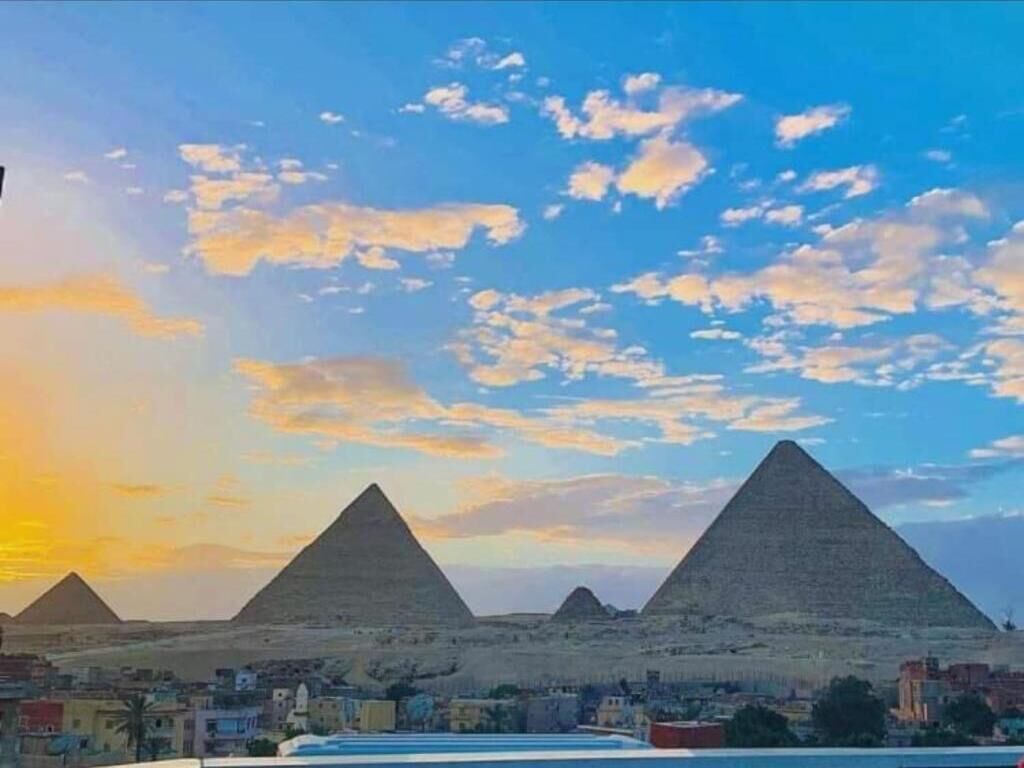 Foto - City pyramids inn