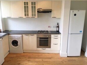 Apartment | Private kitchen - Aparthotel Crystal Palace (London)