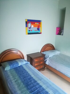 2 bedrooms