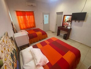 Standard Double Room, 2 Double Beds - Hotel Mary Telma (Cuatro Ciénegas)