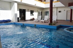 Outdoor pool - Hotel Mary Telma (Cuatro Ciénegas)