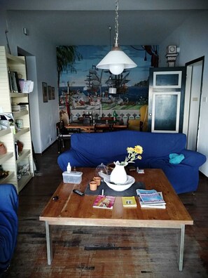 Smart TV - Apartment in villa with private access to the sea (Porto Santo Stefano)