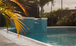 Outdoor pool - Barri Vacation Home (Kingston)