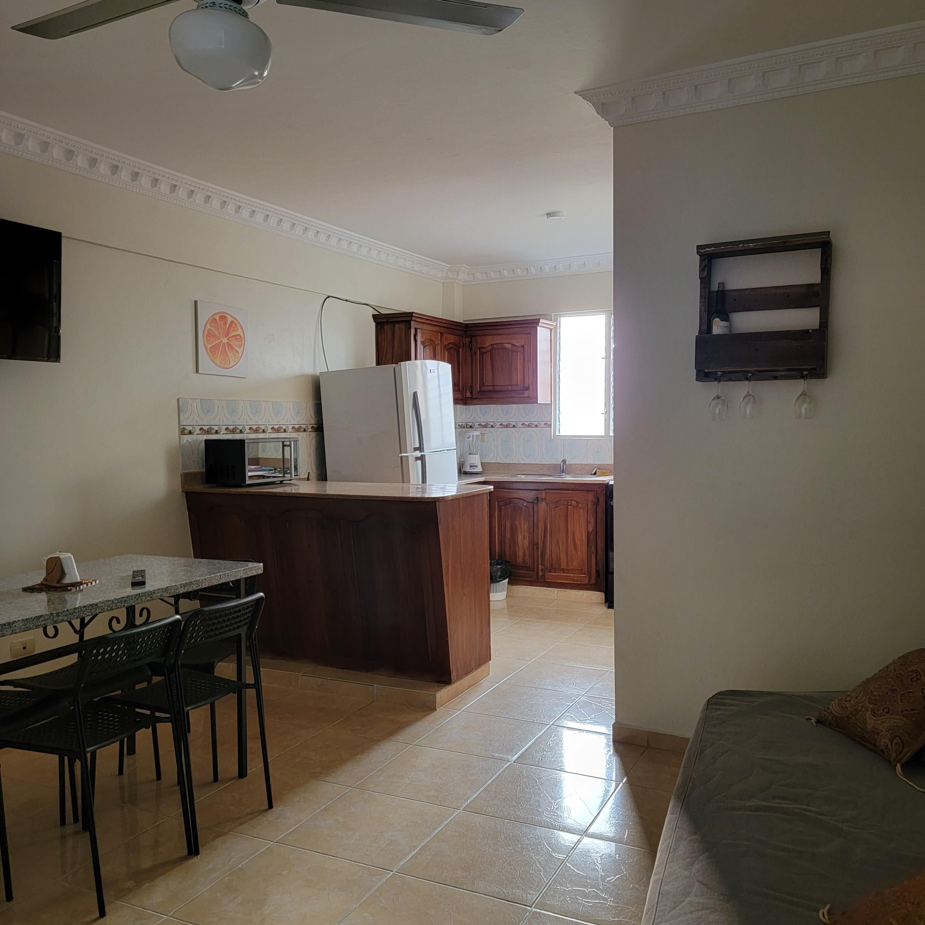 family apartment | living area | 40-inch smart tv with cable channels, tv, netflix