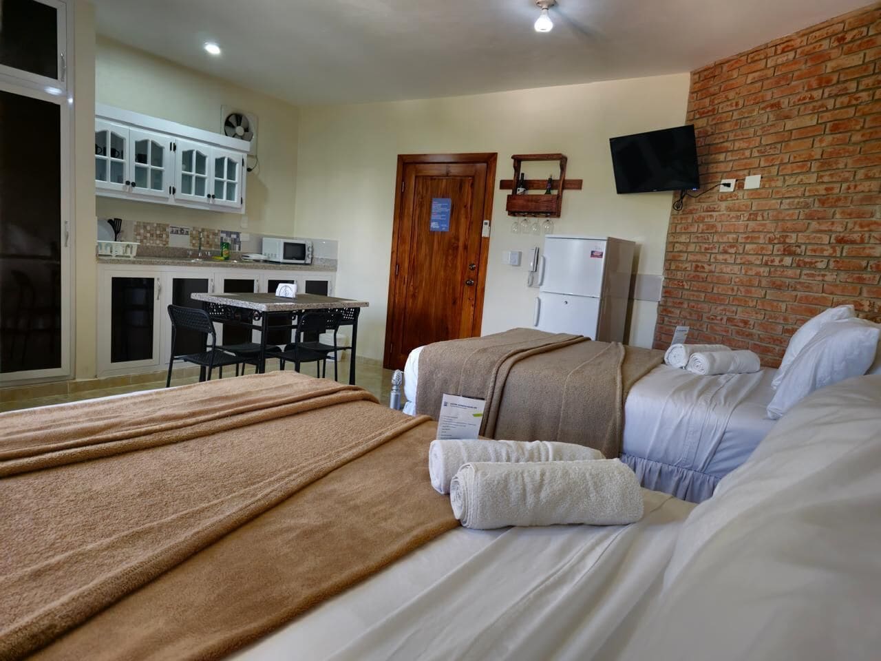 basic quadruple room | 2 bedrooms, down duvets, individually decorated, individually furnished