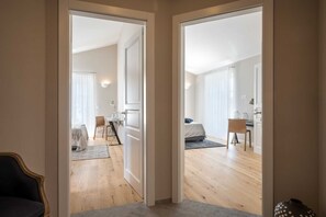 4 Schlafzimmer, Bügeleisen/Bügelbrett, kostenloses WLAN, Bettwäsche