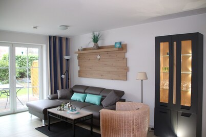 Fantastic FH, on the dike, incl. Indoor pool use, play barn + lagoon free 