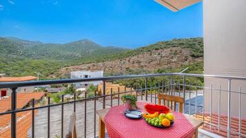 Comfort Apartment, 1 Bedroom | Terrace/patio