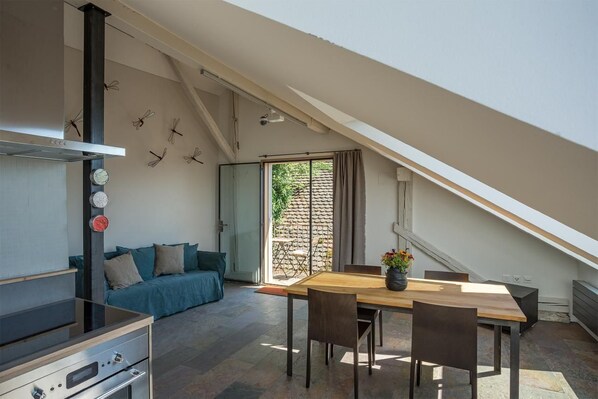 تناول الطعام