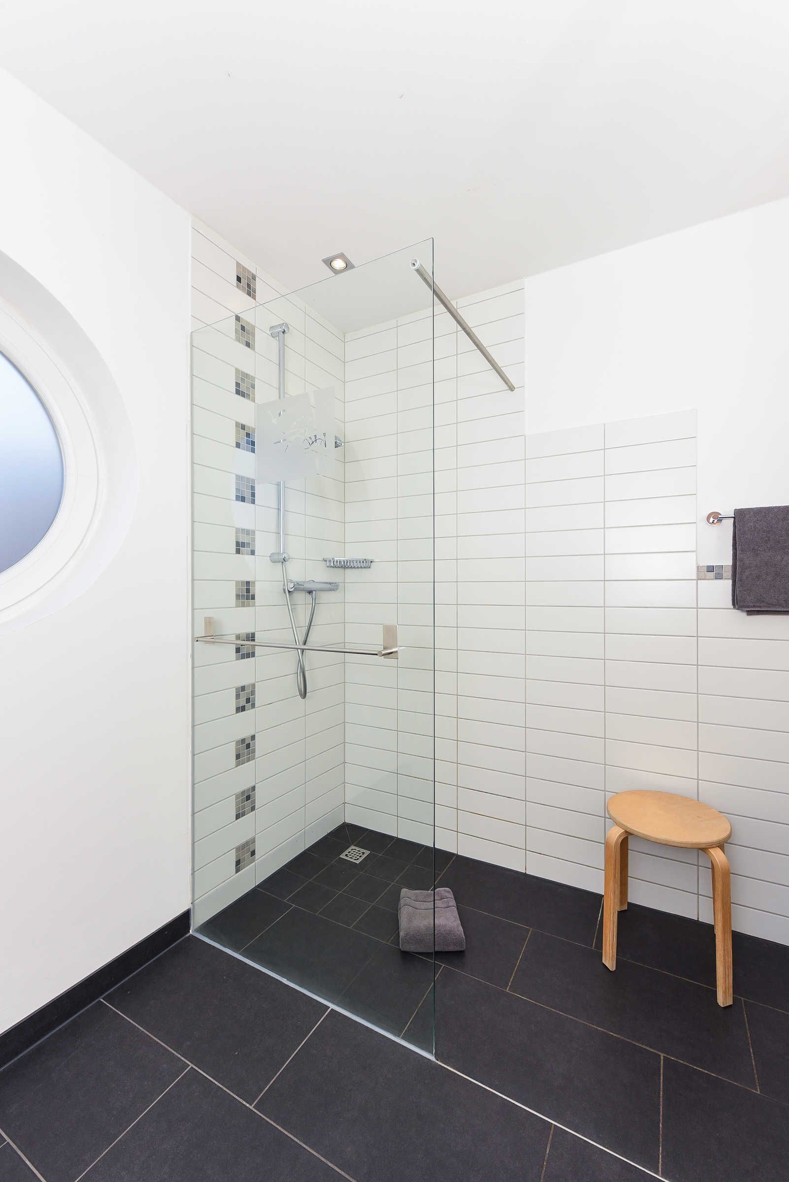 Een douche, een haardroger