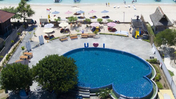 Quầy bar trên bãi biển