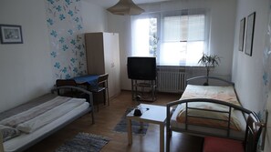 8 Schlafzimmer, WLAN, Bettwäsche