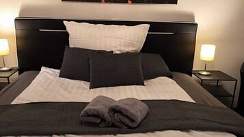 2 Schlafzimmer, Bügeleisen/Bügelbrett, kostenloses WLAN, Bettwäsche