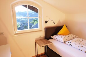 2 Schlafzimmer, Bügeleisen/Bügelbrett, Reisekinderbett, kostenloses WLAN