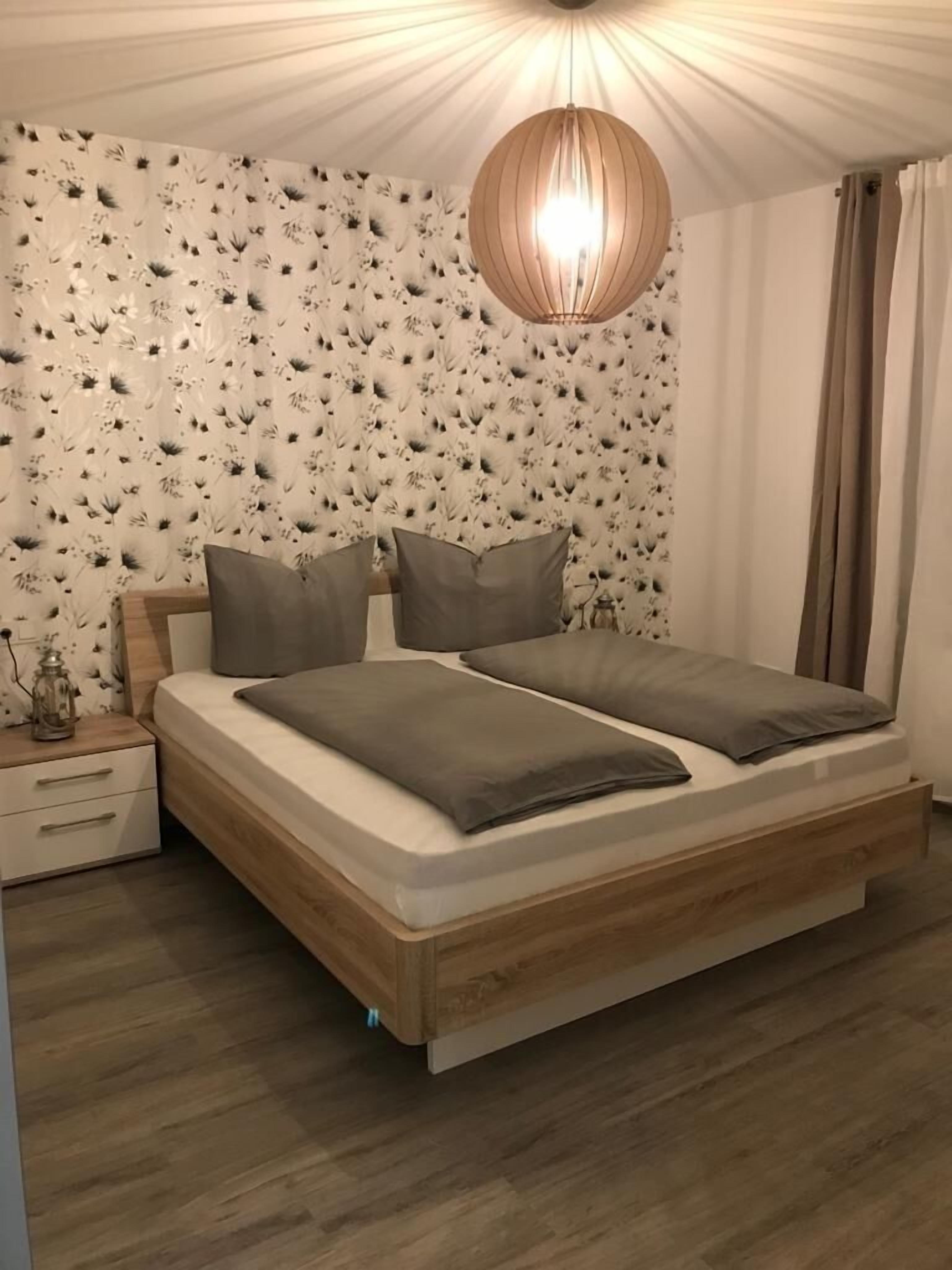 3 Schlafzimmer, Zimmersafe, Bügeleisen/Bügelbrett, Reisekinderbett