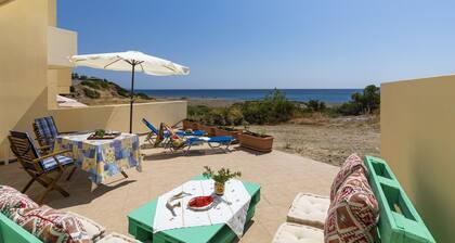 Holiday House Myrtos