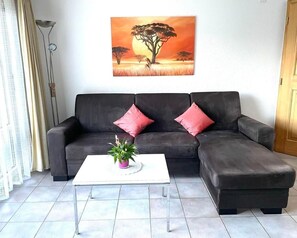 TV - Flat with mountain view (Poschiavo)