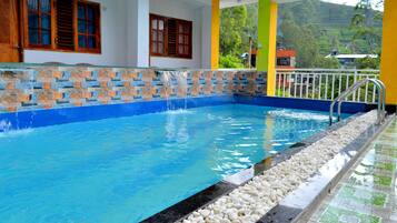 Economy Double or Twin Room | Egyptian cotton sheets, premium bedding, down comforters