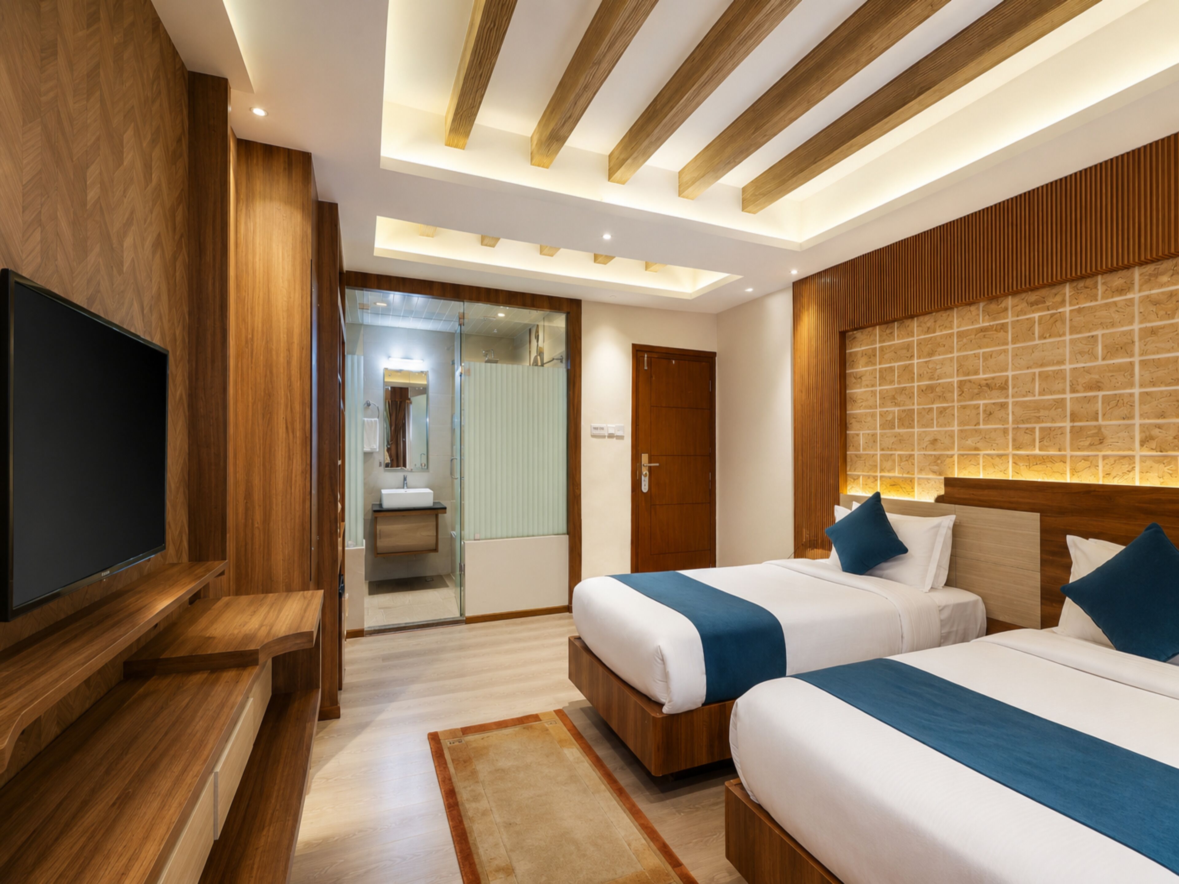 Familien-Dreibettzimmer | Hochwertige Bettwaren, Select-Comfort-Betten, Minibar, Zimmersafe