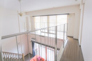 Balcony - Maison Grand Plaire 803 (Osaka)