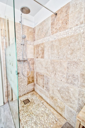 Bathtub, hair dryer, towels