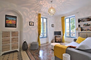 3 bedrooms, iron/ironing board, WiFi, bed sheets - Villa opposite Citadelle - Villefranche sur Mer (Villefranche-sur-Mer)