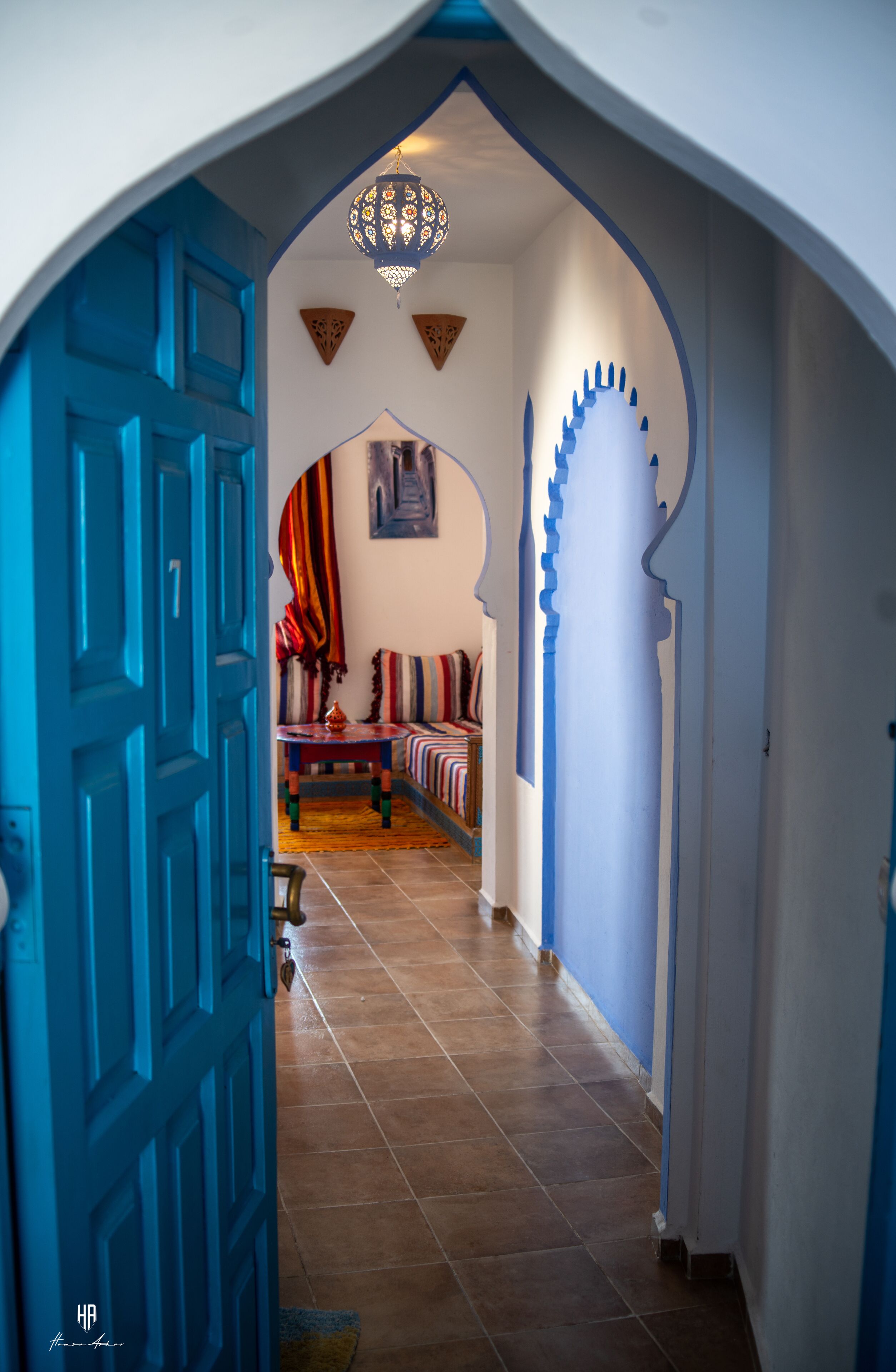 Family Suite, Non Smoking, Mountain View | Laptop workspace, free WiFi, bed sheets