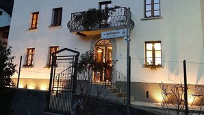 Exterior detail - Casa Pasini Foresteria (Piuro)